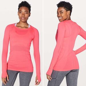 Lululemon Swiftly Tech Long Sleeve Crew in Flash Light / White Size 2
